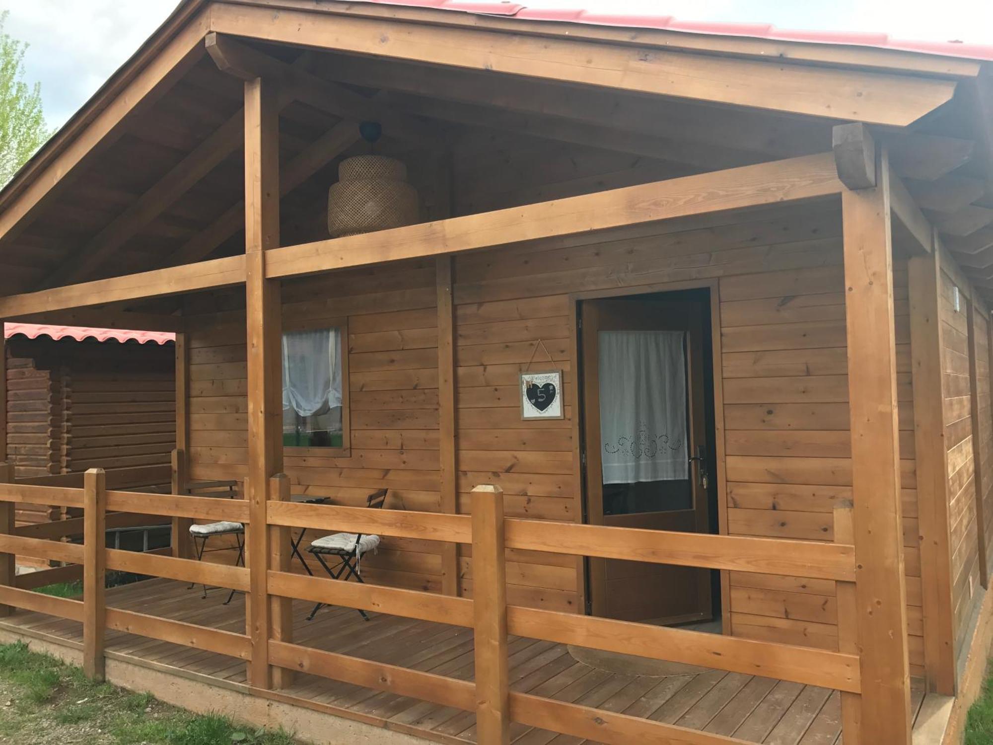 Camping Puigcercos Borreda Exterior photo